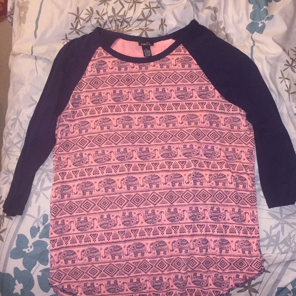 Elephant 3/4 sleeve shirt